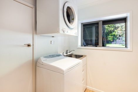 Photo of property in 7 Pipi Street, Two Mile Bay, Taupo, 3330
