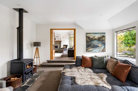 Photo of property in 92 Meadowstone Drive, Wanaka, 9305