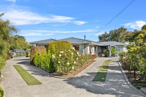 Photo of property in 150 Grimseys Road, Redwood, Christchurch, 8051