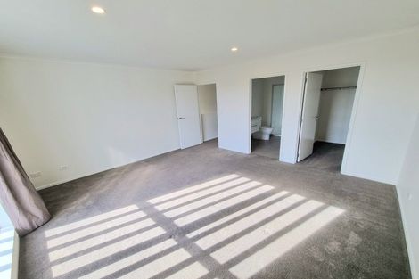 Photo of property in 61 Caldera Drive, Long Bay, Auckland, 0630