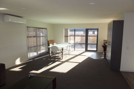 Photo of property in 76a Peer Street, Upper Riccarton, Christchurch, 8041