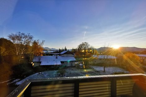 Photo of property in 63 Savage Crescent, West End, Palmerston North, 4412