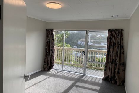 Photo of property in 12 Harland Street, Brooklyn, Wellington, 6021