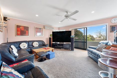 Photo of property in 67 Fitzwilliam Drive, Torbay, Auckland, 0630