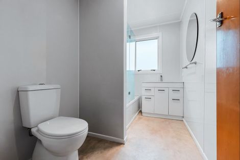 Photo of property in 15 Puketapu Crescent, Taumarunui, 3920