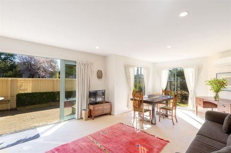 Photo of property in 1/28 Derby Street, St Albans, Christchurch, 8014