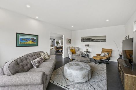 Photo of property in 49b Links Drive, Waiwhakaiho, New Plymouth, 4312