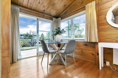 Photo of property in 1/217 Eskdale Road, Birkenhead, Auckland, 0626