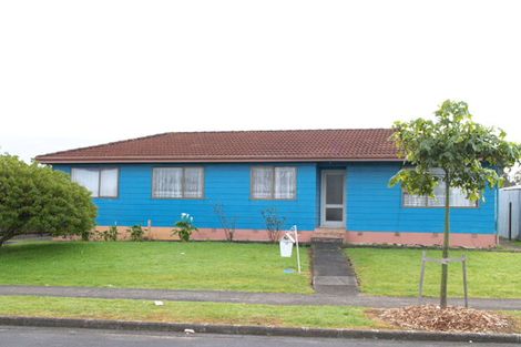 Photo of property in 13 Growers Lane, Mangere East, Auckland, 2024