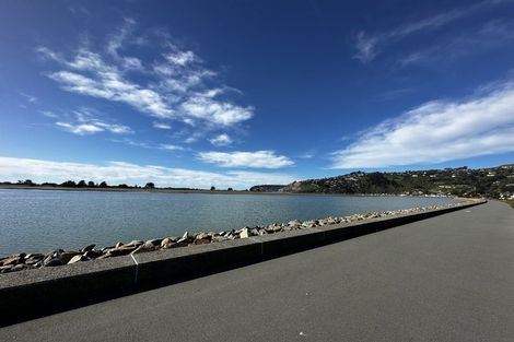 Photo of property in 63 Beachville Road, Redcliffs, Christchurch, 8081