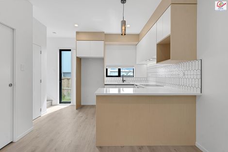 Photo of property in 26d Cape Road, Mangere, Auckland, 2022