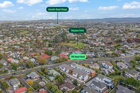 Photo of property in 4/196 Royal Road, Massey, Auckland, 0614
