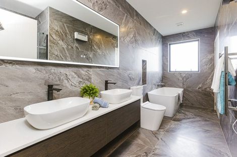 Photo of property in 31 Evergreen Parade, Rosehill, 2113