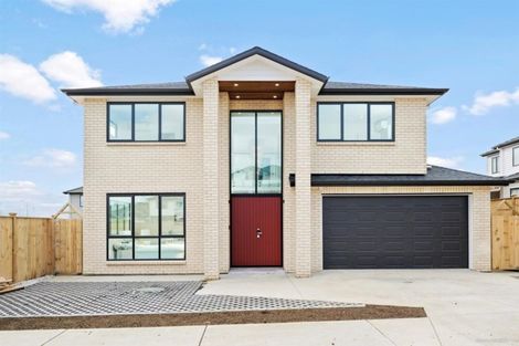 Photo of property in 35 Hayfield Way, Karaka, Papakura, 2113