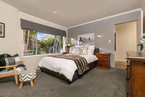 Photo of property in 33 Penzance Road, Mairangi Bay, Auckland, 0630