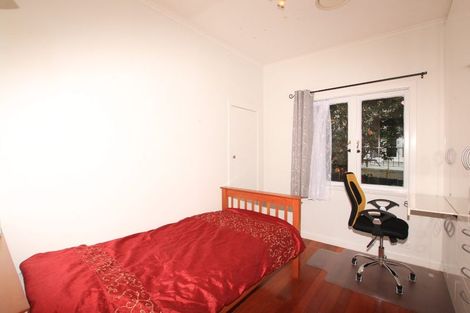 Photo of property in 110 Aberdeen Road, Campbells Bay, Auckland, 0620