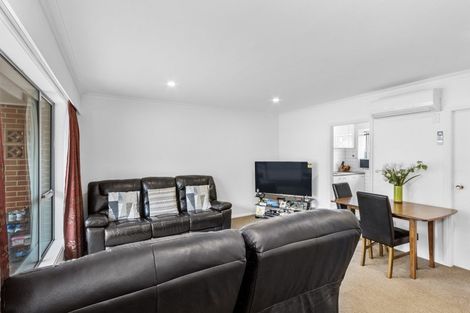 Photo of property in 2/5 Clyde Road, Upper Riccarton, Christchurch, 8041