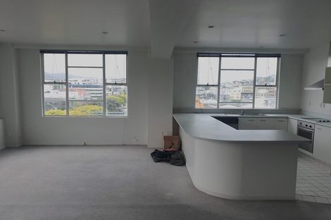 Photo of property in Grandstand Apartments, 11/80u Kent Terrace, Mount Victoria, Wellington, 6011