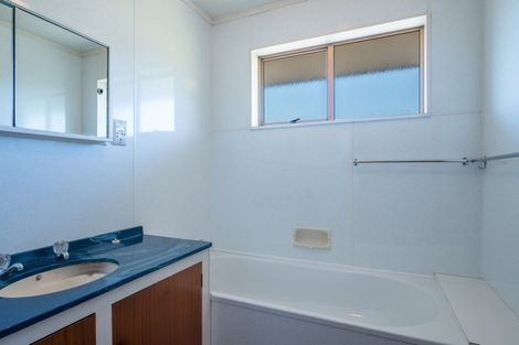 Photo of property in 2 Balmoral Place, Stoke, Nelson, 7011