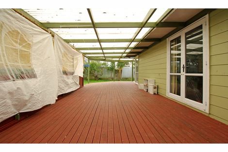 Photo of property in 7 Gambare Place, Wattle Downs, Auckland, 2103