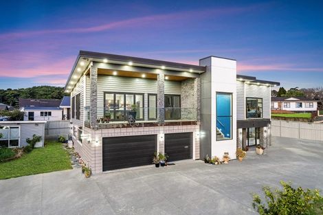 Photo of property in 1 Leven Lane, Totara Heights, Auckland, 2105