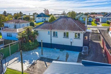 Photo of property in 29 Graham Street, Levin, 5510