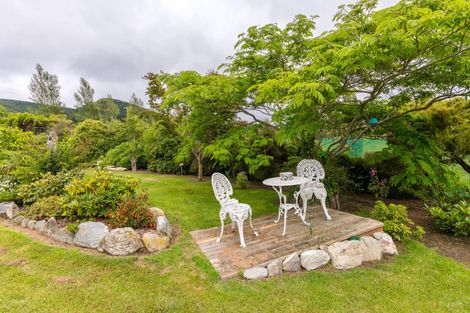 Photo of property in 151 Garlands Road, Waimate, 7979