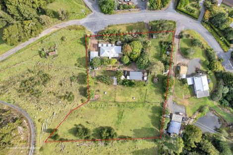 Photo of property in 113 Mountain View Road, Hikurangi, 0114