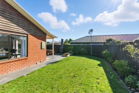 Photo of property in 3b Cobden Place, Woodend, 7610