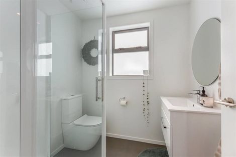 Photo of property in 6 Cartographer Way, Whitby, Porirua, 5024