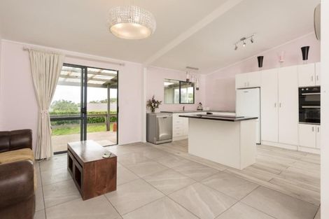 Photo of property in 383r Kaitemako Road, Welcome Bay, Tauranga, 3175