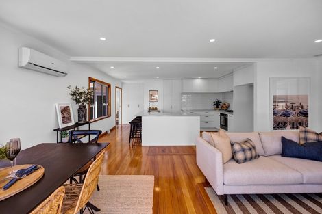 Photo of property in 137/1b Seaview Road, Westown, New Plymouth, 4310