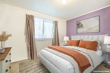 Photo of property in 64 Meadowvale Rise, Titirangi, Auckland, 0604