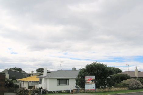 Photo of property in 111a Oceanview Road, Mount Maunganui, 3116
