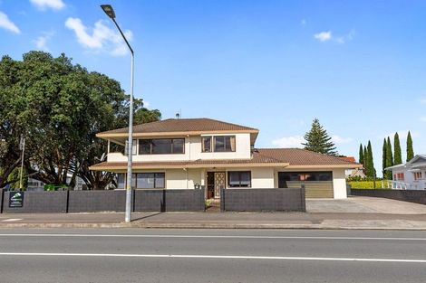 Photo of property in 182 Devonport Road, Tauranga, 3110