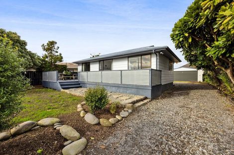 Photo of property in 73 Hume Street, Waitara, 4320