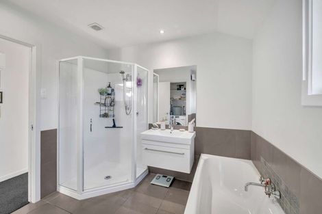 Photo of property in 29 Harbour Terrace, Kakanui, Oamaru, 9495