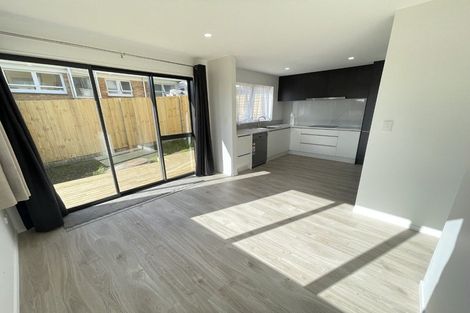 Photo of property in 13c Edinburgh Avenue, Rosehill, Papakura, 2113