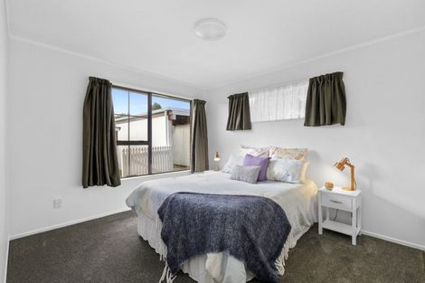 Photo of property in 59f2- Kowhai Avenue, Ebdentown, Upper Hutt, 5018