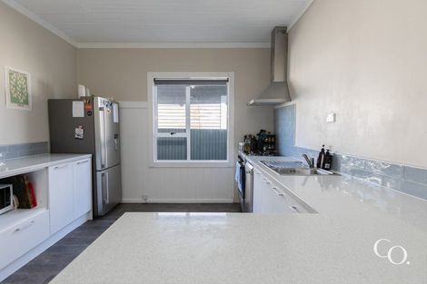 Photo of property in 8 Tomoana Road, Mahora, Hastings, 4120