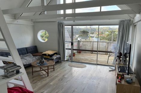 Photo of property in 1/7 Beach Haven Road, Beach Haven, Auckland, 0626