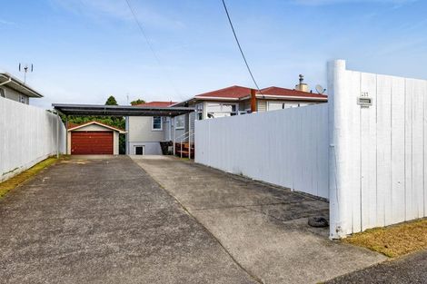 Photo of property in 237 Omata Road, Spotswood, New Plymouth, 4310