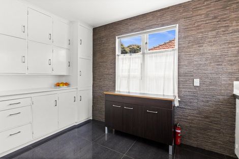 Photo of property in 104 Nuffield Avenue, Marewa, Napier, 4110