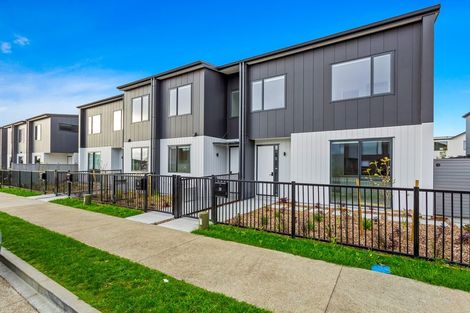 Photo of property in 24 Viridian Avenue, Rosehill, 2113