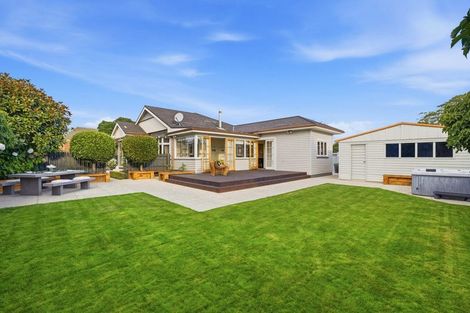 Photo of property in 48 Steadman Road, Broomfield, Christchurch, 8042