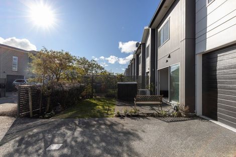 Photo of property in 34 Bluff Road, Kenepuru, Porirua, 5022