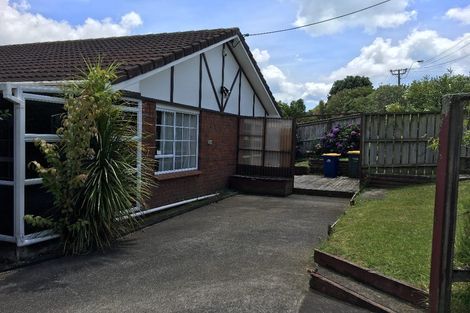 Photo of property in 1/18 Sunnynook Road, Sunnynook, Auckland, 0620