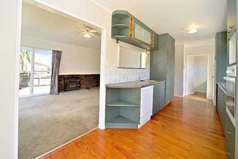 Photo of property in 19 President Avenue, Papakura, 2110