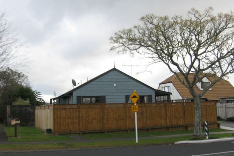 Photo of property in 52 Poaka Avenue, Dinsdale, Hamilton, 3204