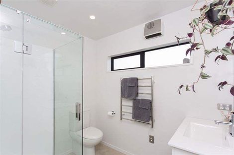 Photo of property in 194 Strickland Street, Spreydon, Christchurch, 8024